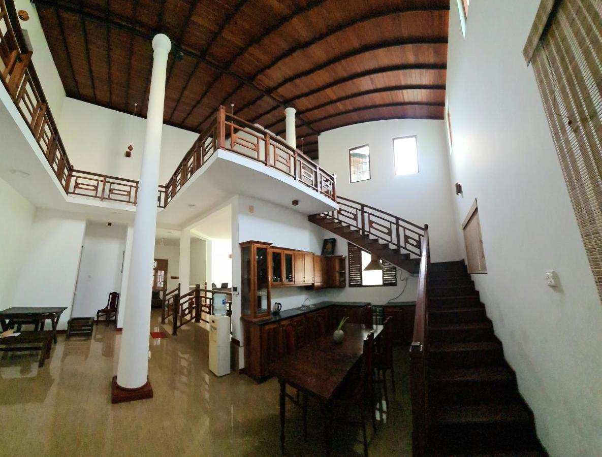 Eramudugaha Golden Relax Villa With Pool, Restaurant & European Service المظهر الخارجي الصورة